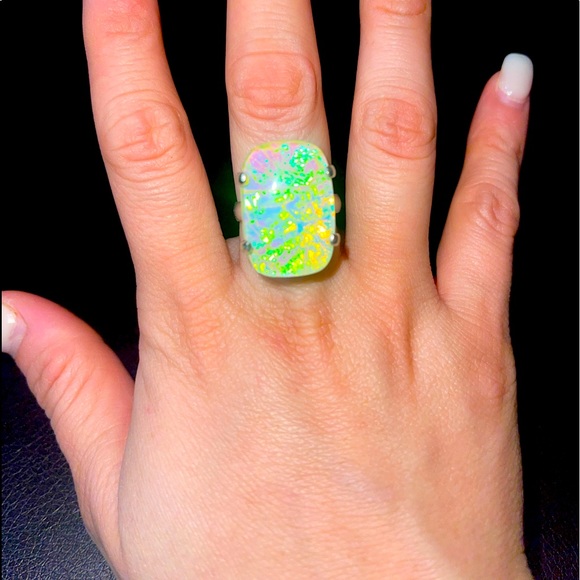 Anillo - Picture 2 of 2